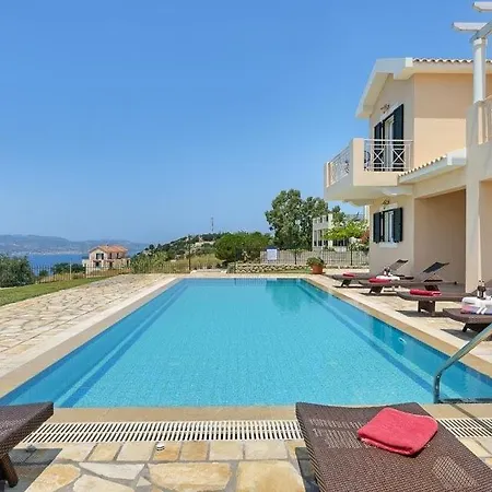 Lassi Sleeps 7 Pool Air Con Wifi * Lassi (Kefalonia)