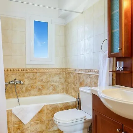 Lassi Sleeps 7 Pool Air Con Wifi Villa Lassi (Kefalonia)